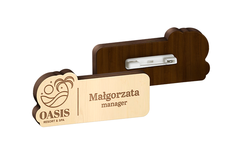 Identyfikatory grawerowane ze sklejki